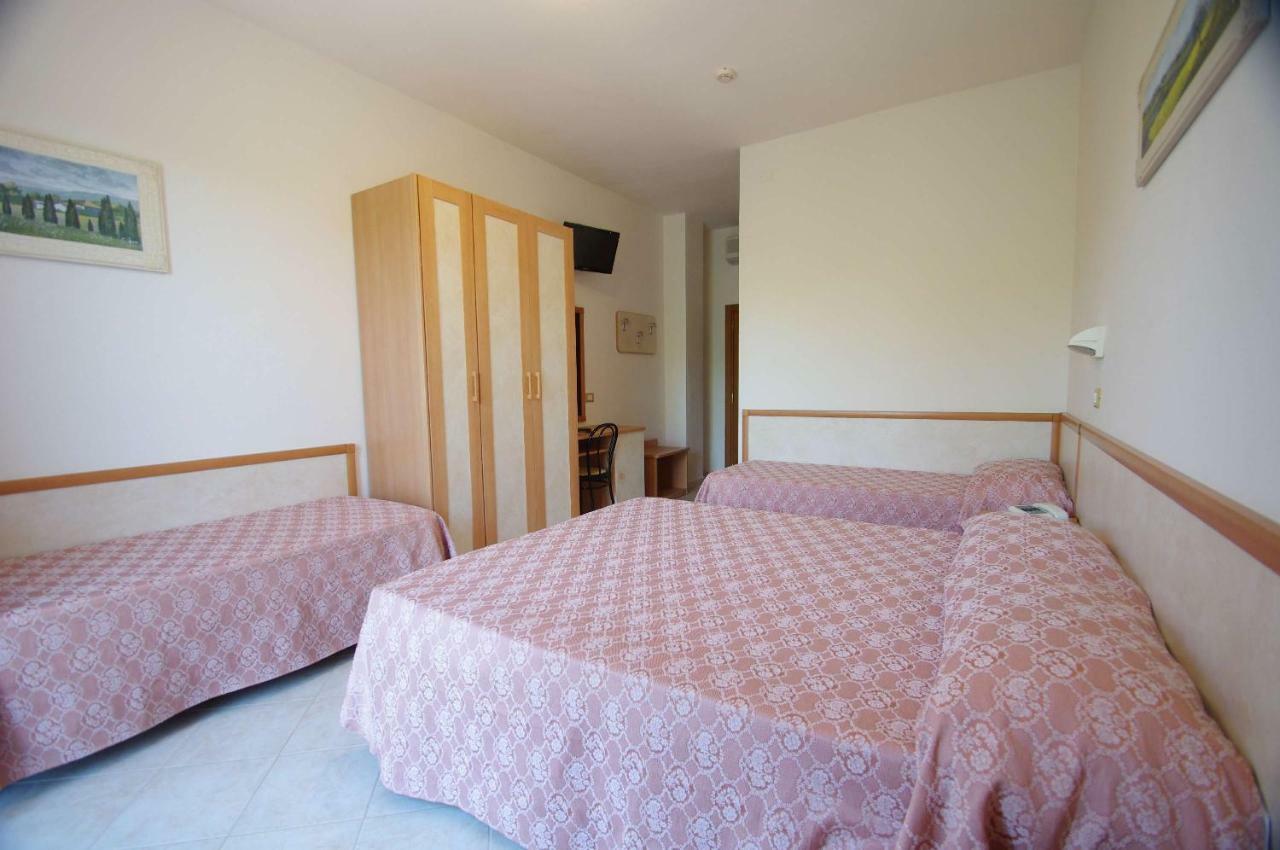 Hotel Calipso Llido Degli Estensi Eksteriør bilde